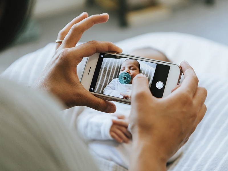 Bíróság kötelezett egy nagymamát arra, hogy letörölje a Facebookról az unokái fotóit! - A szülők engedélye nélkül posztolt