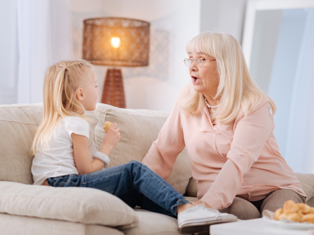 10 tipp, hogy az unokád szívesen beszélgessen veled - Még akkor is, ha ritkán találkoztok